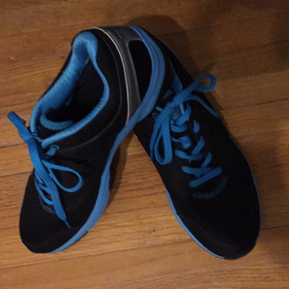 Vionic shoes